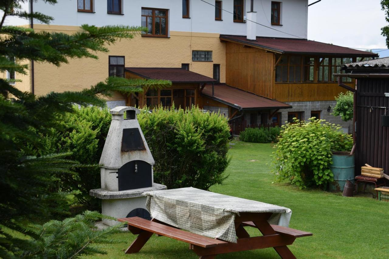 Penzion Sumava - Apartman Horni Plana Exterior photo